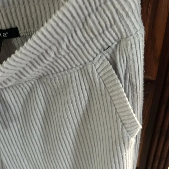 NWT Zobha S comfy joggers - Picture 4 of 7